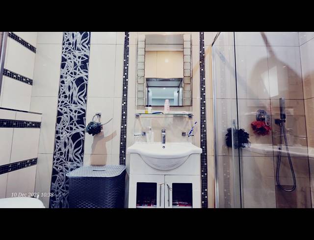 4 BEDROOM FREESTANDING FOR SALE IN ALLANDALE